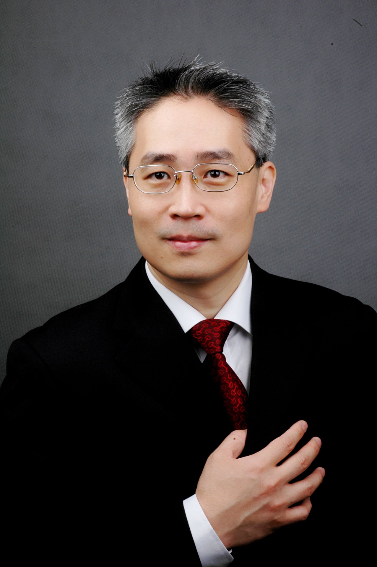 Tony Tong (唐仪) — Author of RuDao